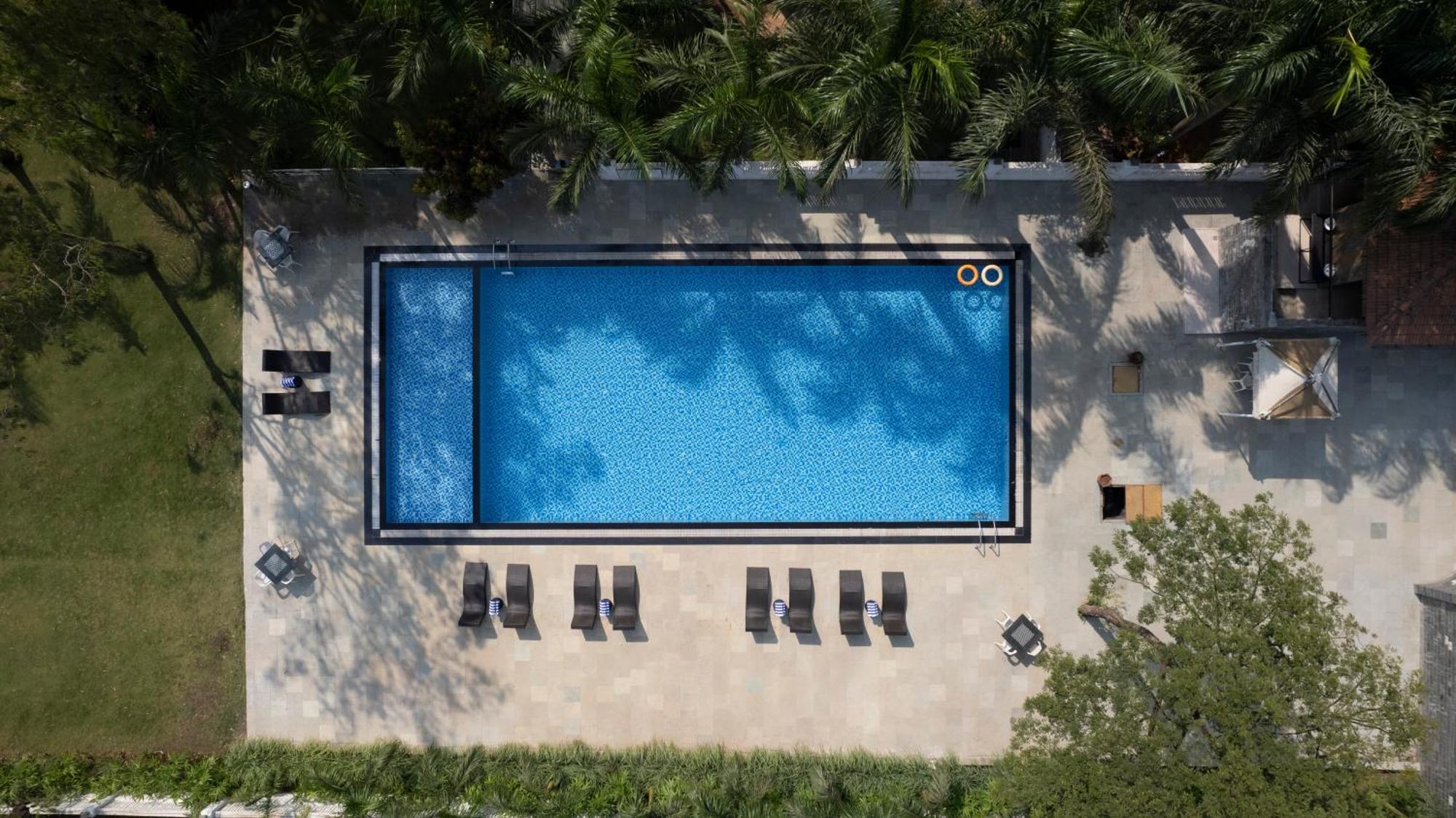 Sterling Stolen Heaven Lonavala Hotel Exterior photo