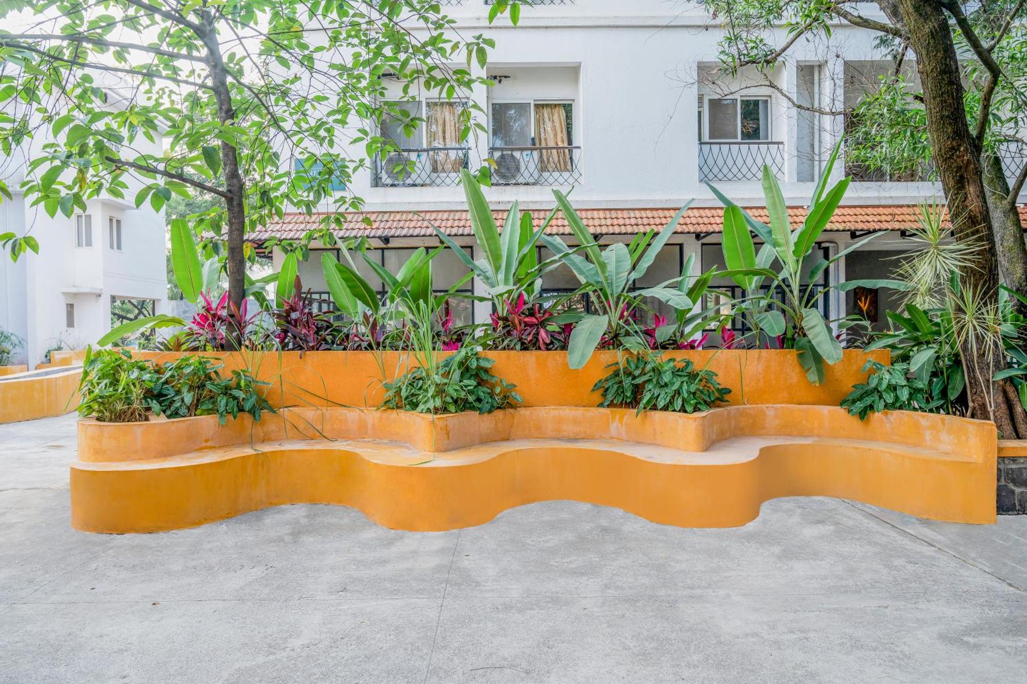 Sterling Stolen Heaven Lonavala Hotel Exterior photo